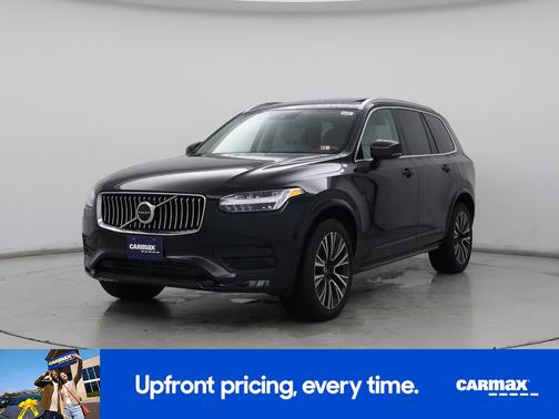 2022 Volvo XC90 T5 Momentum