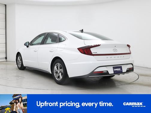 White 2023 Hyundai SONATA SE