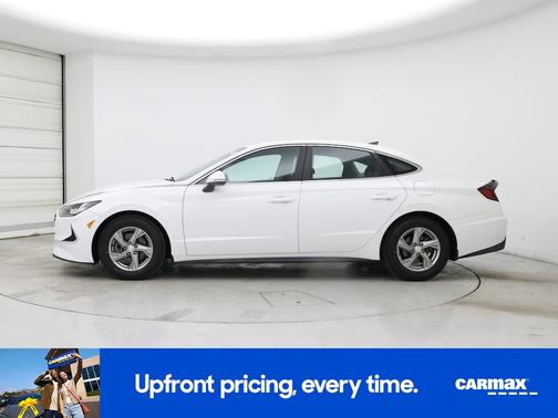 White 2023 Hyundai SONATA SE