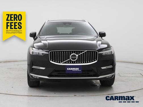 Black 2023 Volvo XC60 B5 Plus Bright Theme