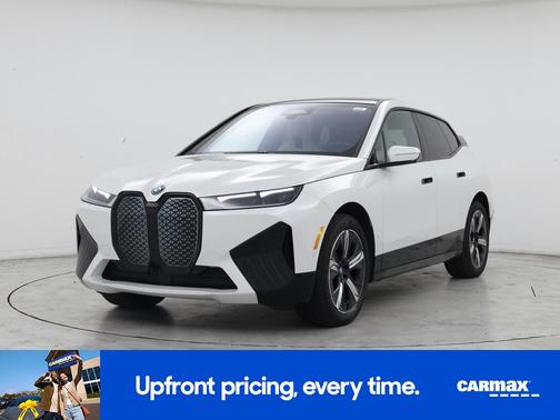 White 2023 BMW iX XDrive50i