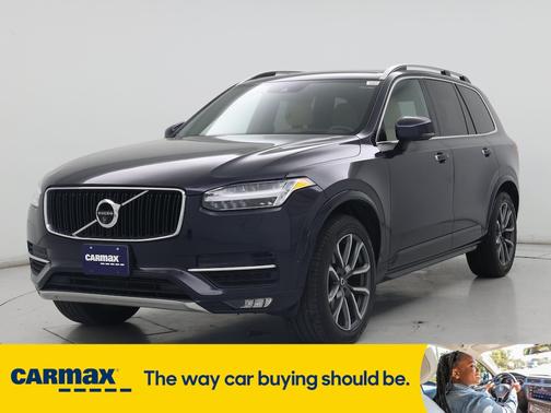 2017 Volvo XC90 T6 Momentum