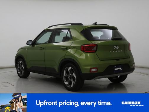 2022 Hyundai VENUE SEL