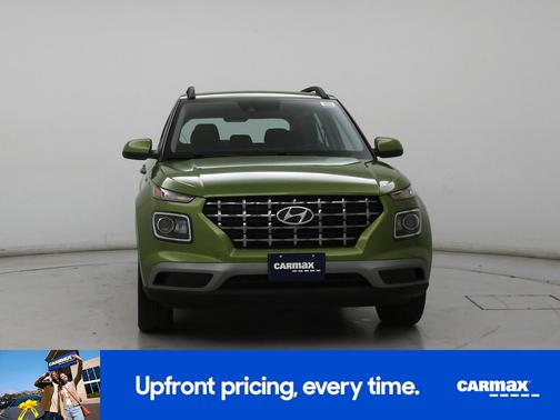 2022 Hyundai VENUE SEL