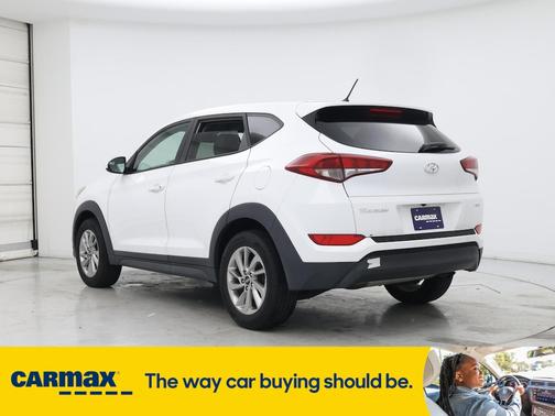 2018 Hyundai TUCSON SE
