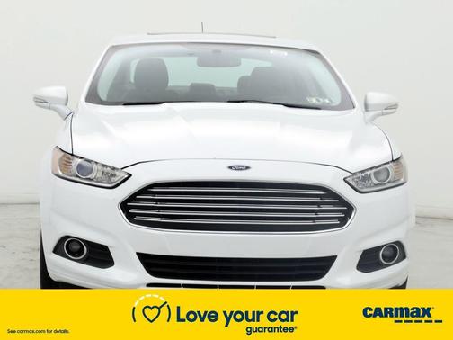 Photo 5 of 26 of 2016 Ford Fusion SE