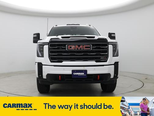 2025 GMC Sierra 2500 AT4