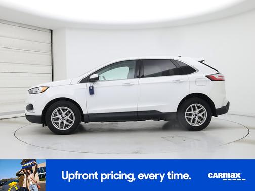 White 2021 Ford Edge SEL