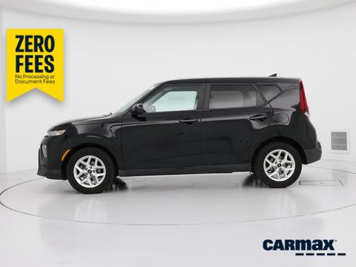 Black 2022 Kia Soul LX