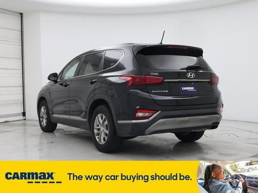 2019 Hyundai SANTA FE SE