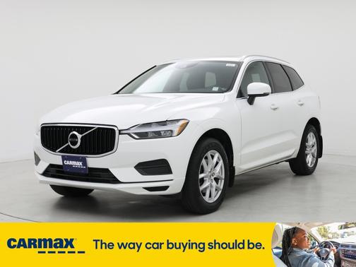 2020 Volvo XC60 T5 Momentum