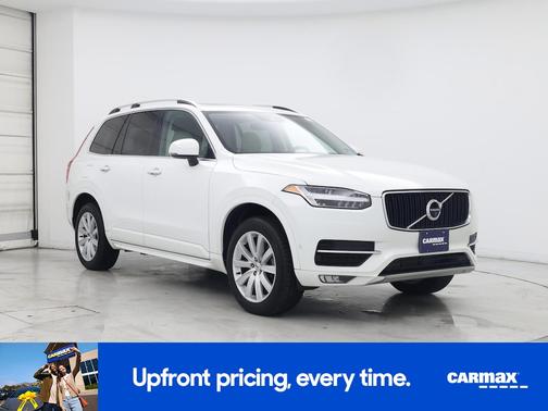 2018 Volvo XC90 T6 Momentum