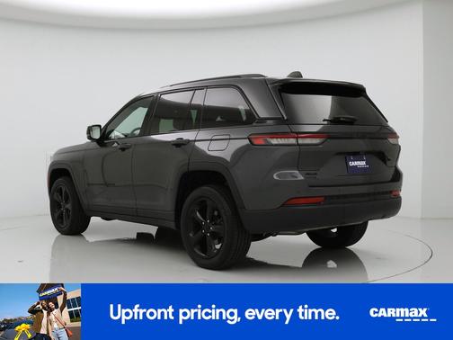 2022 Jeep Grand Cherokee Altitude