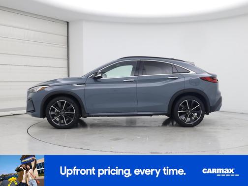 2023 INFINITI QX55 Essential