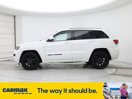2017 Jeep Grand Cherokee Altitude