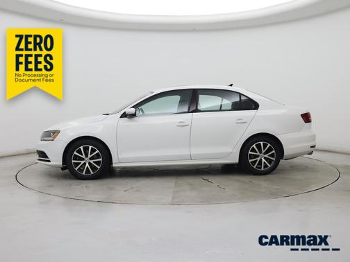 White 2017 Volkswagen Jetta SE