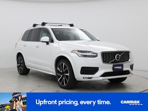 2021 Volvo XC90 T6 Momentum