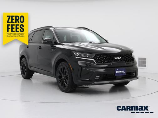 Black 2022 Kia Sorento SX