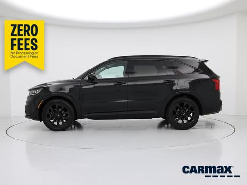 Black 2022 Kia Sorento SX