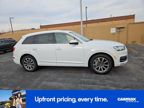 2019 Audi Q7 SE Premium Plus