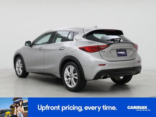 2017 INFINITI QX30 Base (DCT) (EOP 10-31-16)