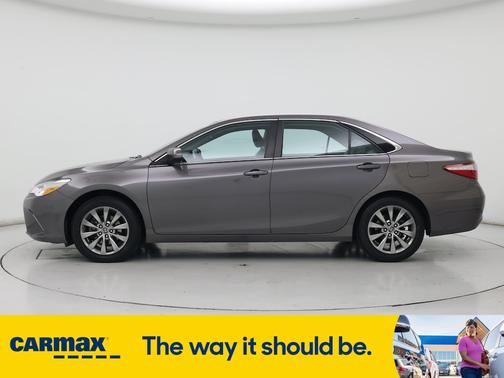2016 Toyota Camry XLE