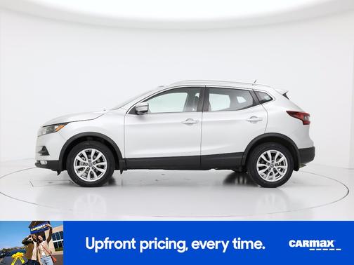 Silver 2022 Nissan Rogue Sport SV