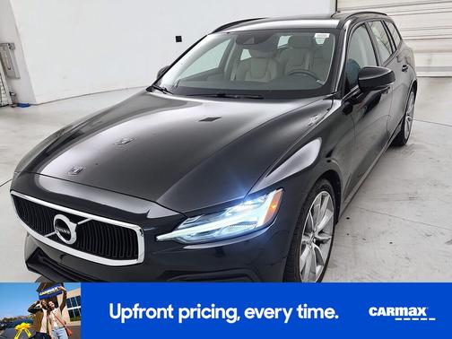 2020 Volvo V60 T5 Momentum