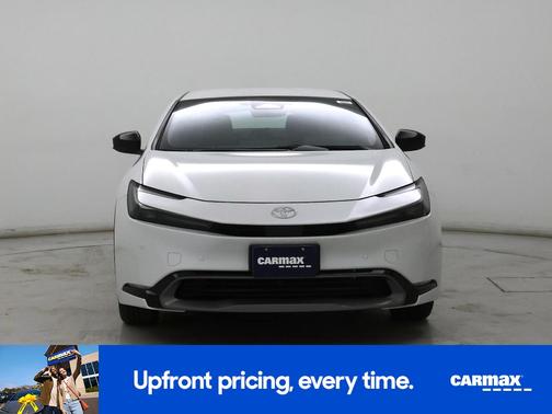 2025 Toyota Prius XLE