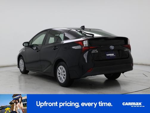 2021 Toyota Prius LE