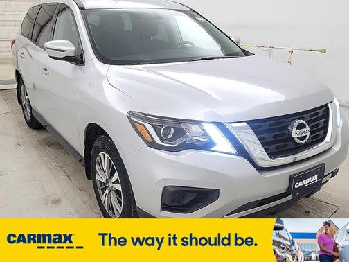 2018 Nissan Pathfinder S