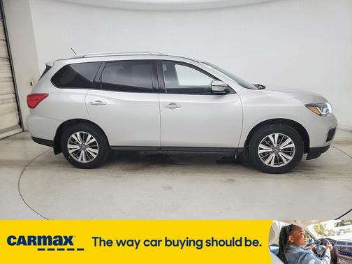 2018 Nissan Pathfinder S