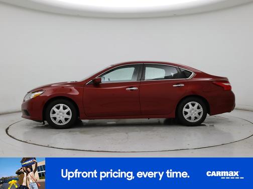 Red 2016 Nissan Altima S