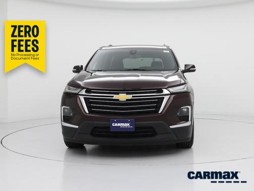 Red 2023 Chevrolet Traverse LT Cloth