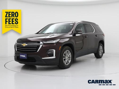 Red 2023 Chevrolet Traverse LT Cloth