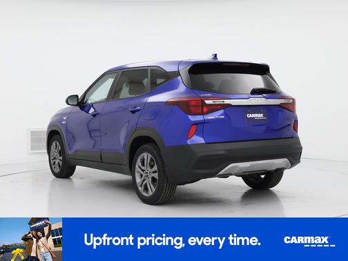 Blue 2022 Kia Seltos LX