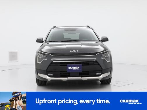 Gray 2023 Kia Niro EX Touring