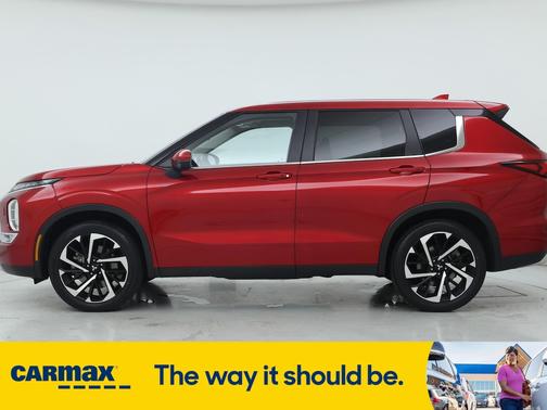 2022 Mitsubishi Outlander SE