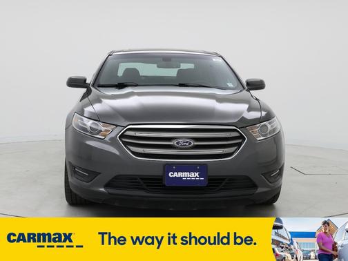2018 Ford Taurus SEL