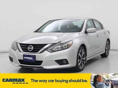 2017 Nissan Altima SR