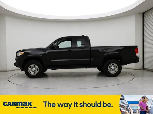 2017 Toyota Tacoma SR