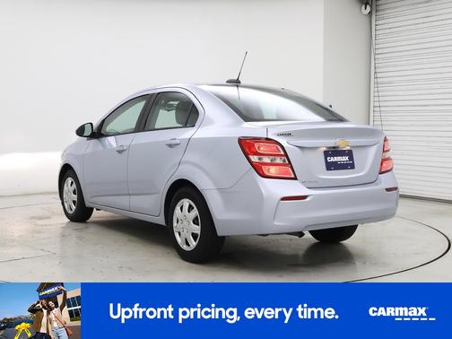 2017 Chevrolet Sonic LS