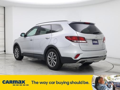2018 Hyundai SANTA FE SE