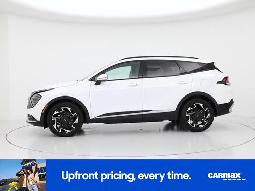 White 2023 Kia Sportage SX Prestige