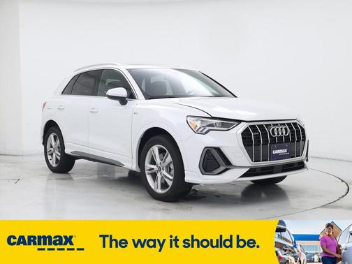 2024 Audi Q3 S-Line Premium