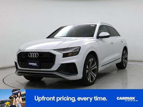 2021 Audi Q8 Premium Plus