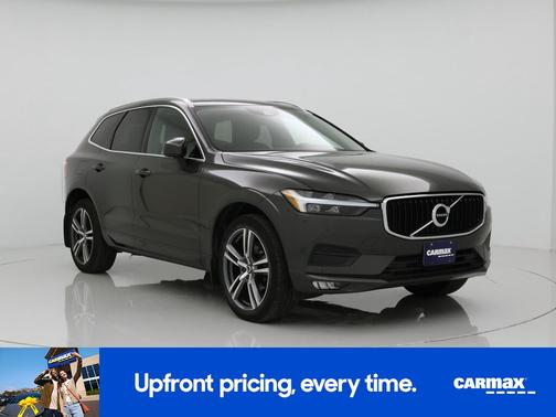 2021 Volvo XC60 T5 Momentum