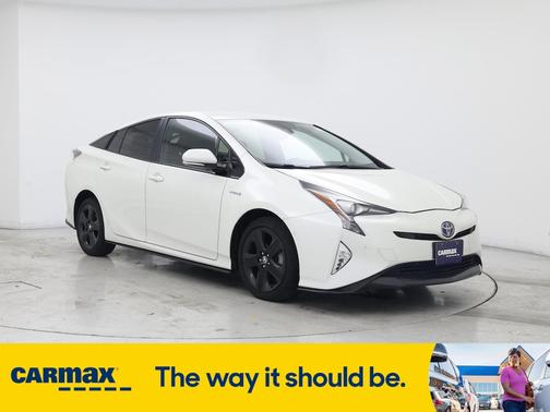 2017 Toyota Prius Four Touring