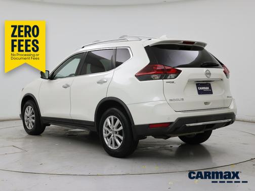 White 2020 Nissan Rogue SV