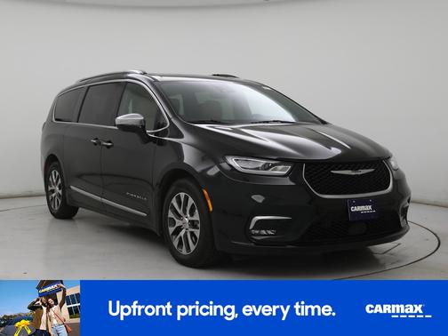 2023 Chrysler Pacifica Hybrid Pinnacle
